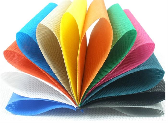 Application of non-woven fabrics characteristics of non-woven fabrics non-woven fabric manufacturers Qingdao Run Juxiang non-woven fabrics non-woven fabric pictures 